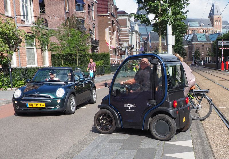 Tiny, tiny electric car