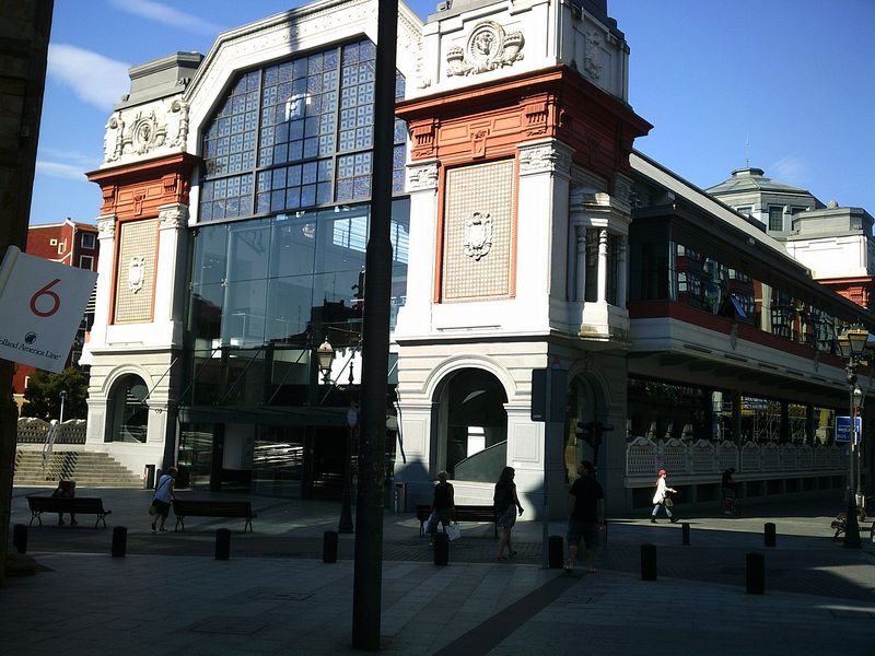 Public market building