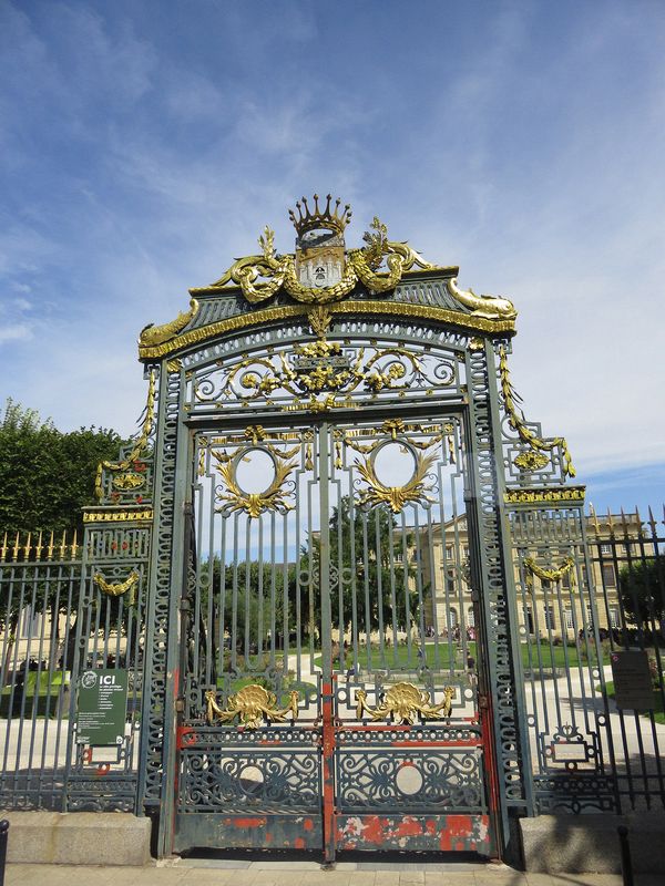 Another fancy gate