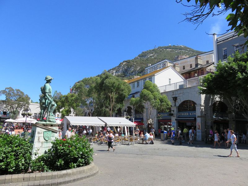 Grand Casemates Square