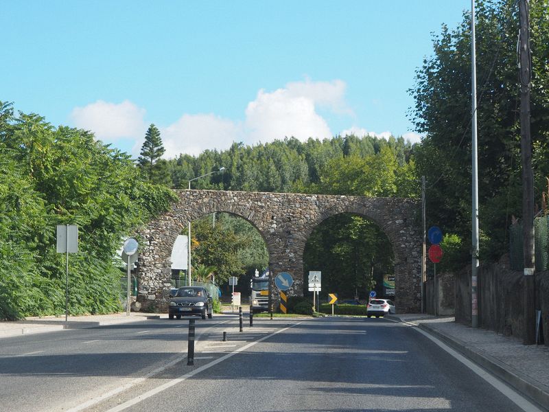 An old Roman aquaduct as we enter Sintra