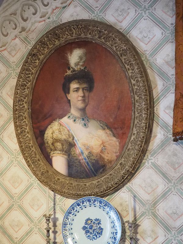 Portrait of the Queen