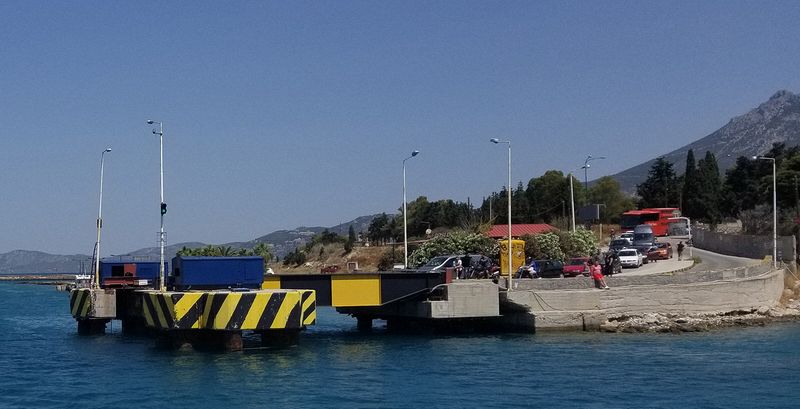 Traffic waiting to cross the bridge