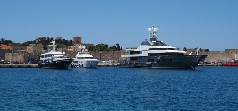 Yachts back in the cirty of Rhodes