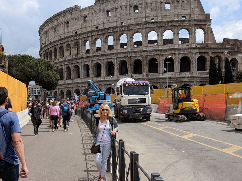 Eloise near the Colosseum