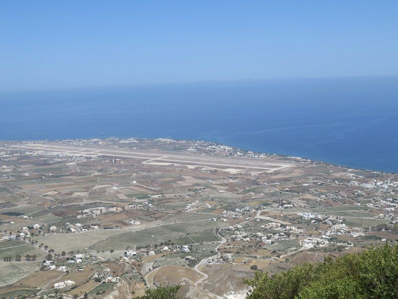 Santorini airport