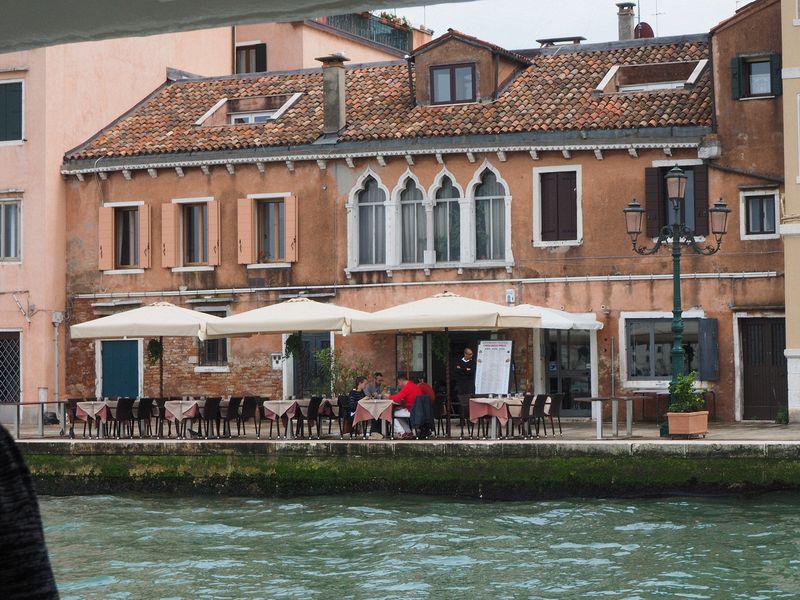 A local restaurant with outdoor seating