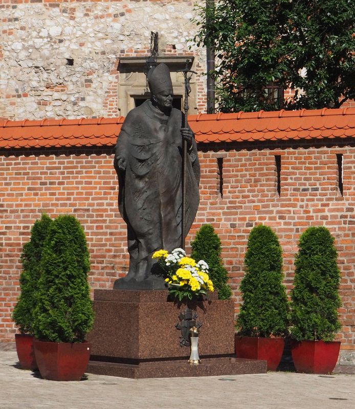 Statue of Pope John Paul II