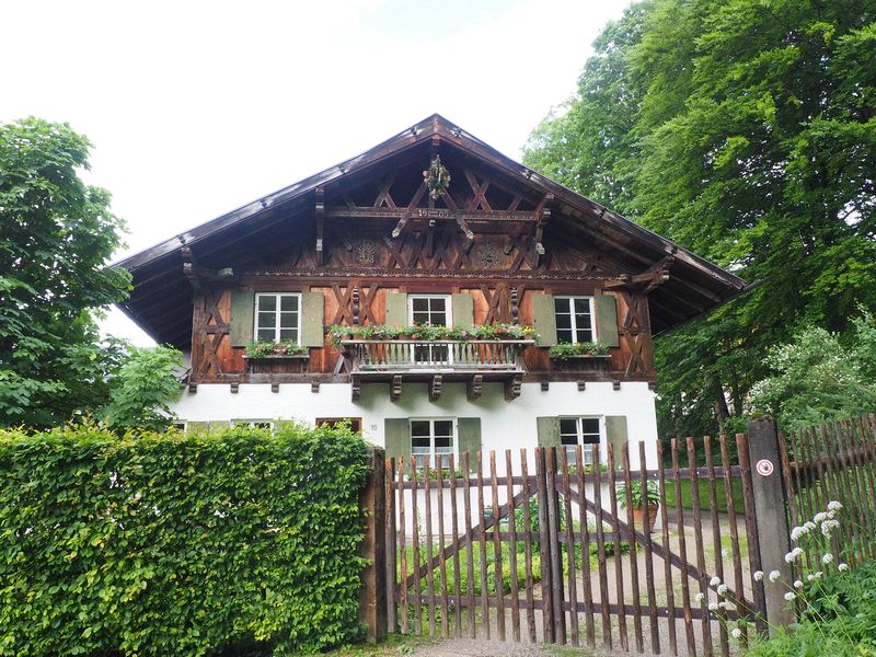 An Alpine house from 1905