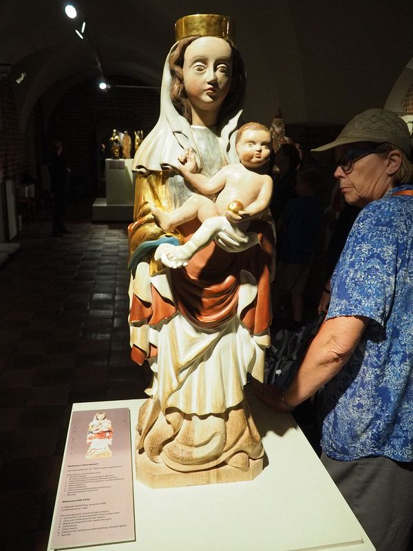 Statue of the Virgin Mary