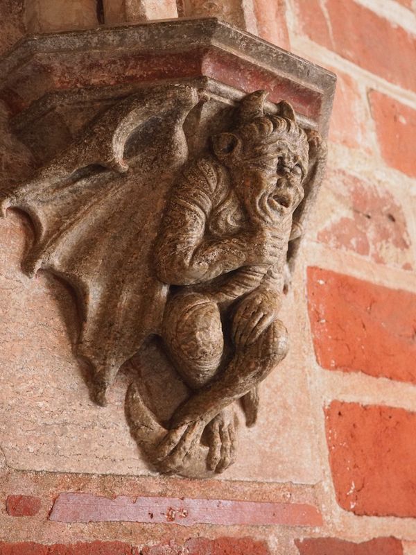 This gargoyle needs to find the restroom