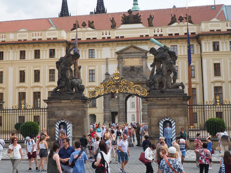 Main gate to the castle