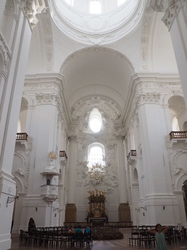 Inside the nearly all white Collegiate Church