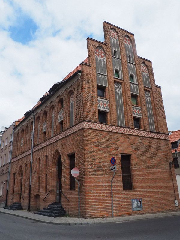 An old brick building