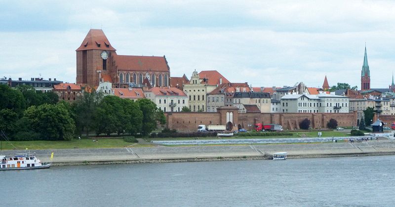 Our first glimpse of the old city of Torun