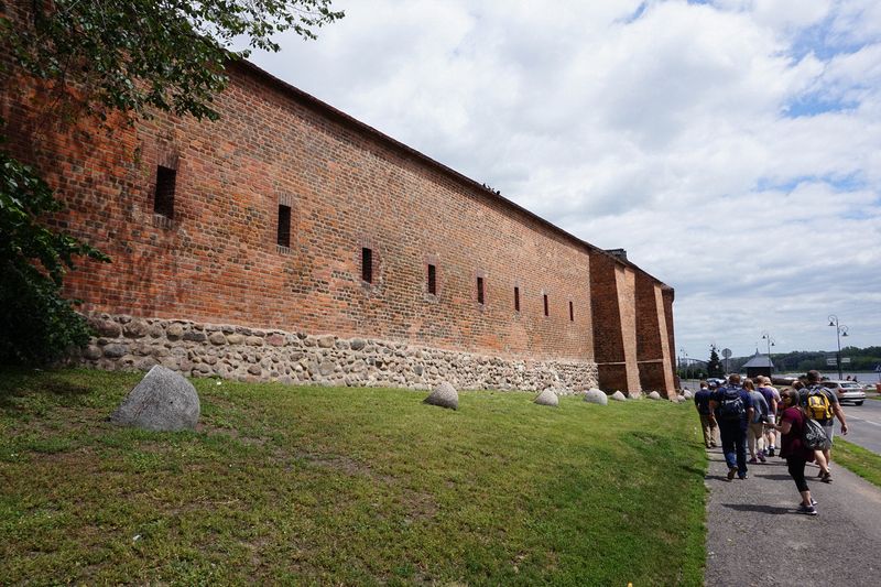 Walking along the Medieval city wall