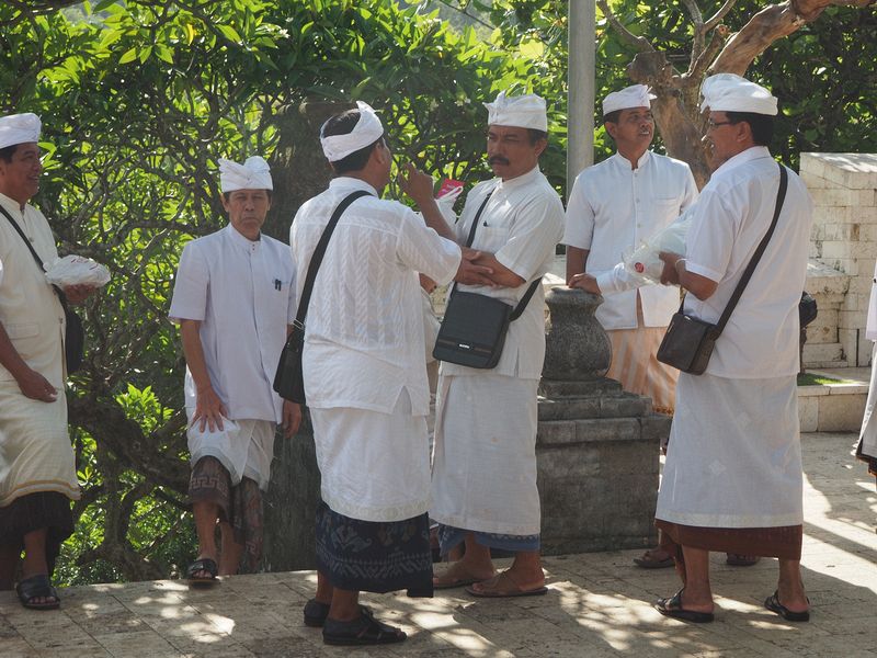 Temple worshipers