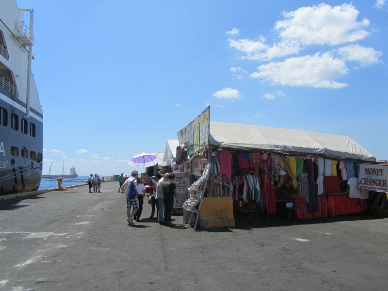 Last minute shopping on the pier