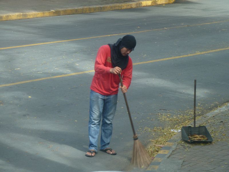 Street sweeper