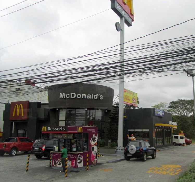 This McDonalds has a dessert window