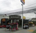 This McDonalds has a dessert window