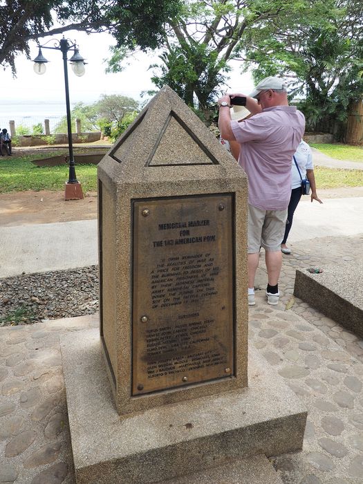 Memorial for the American POWs kept in the Plaza Cuartel during WWII