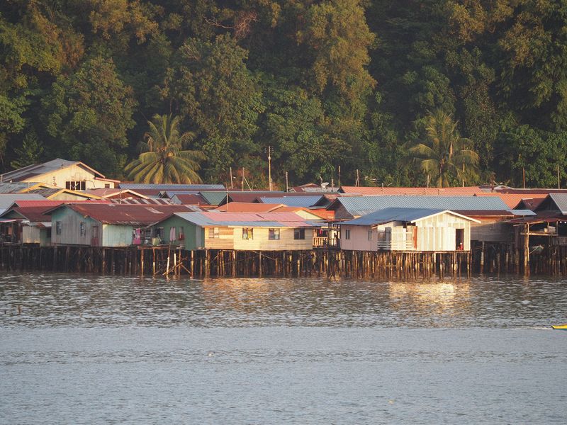 We see a water village as we get close to Sandakan