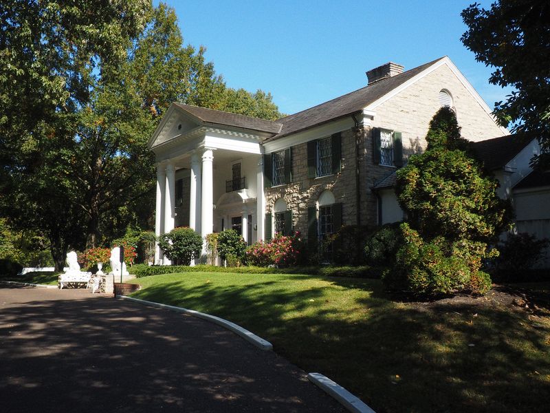 Another view of the mansion