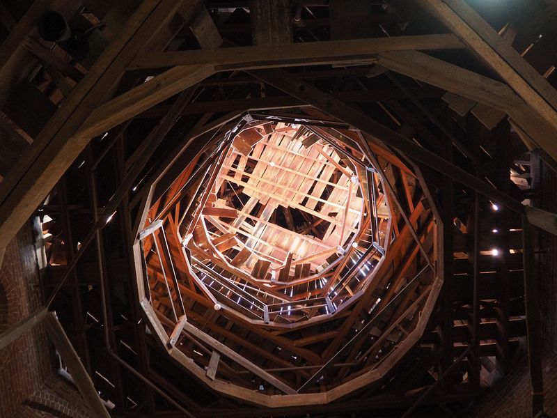 A view upwards to the unfinished rotunda