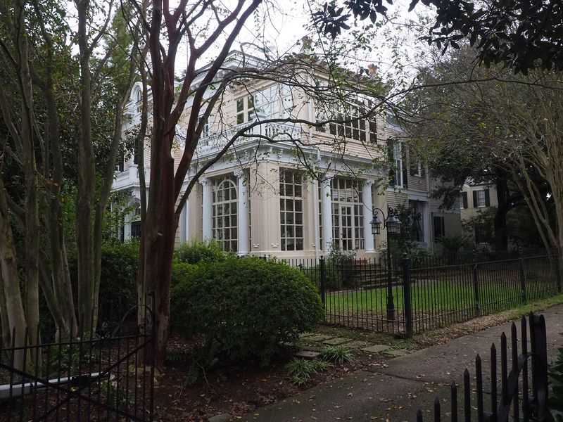 Garden District house 6