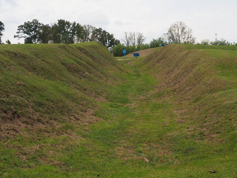 Ewing's approach trenches for the Union