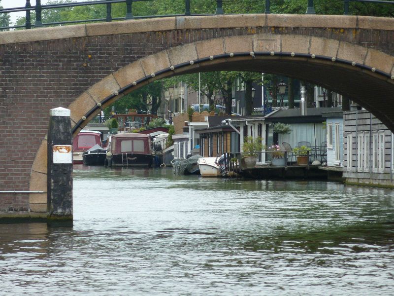 House boats