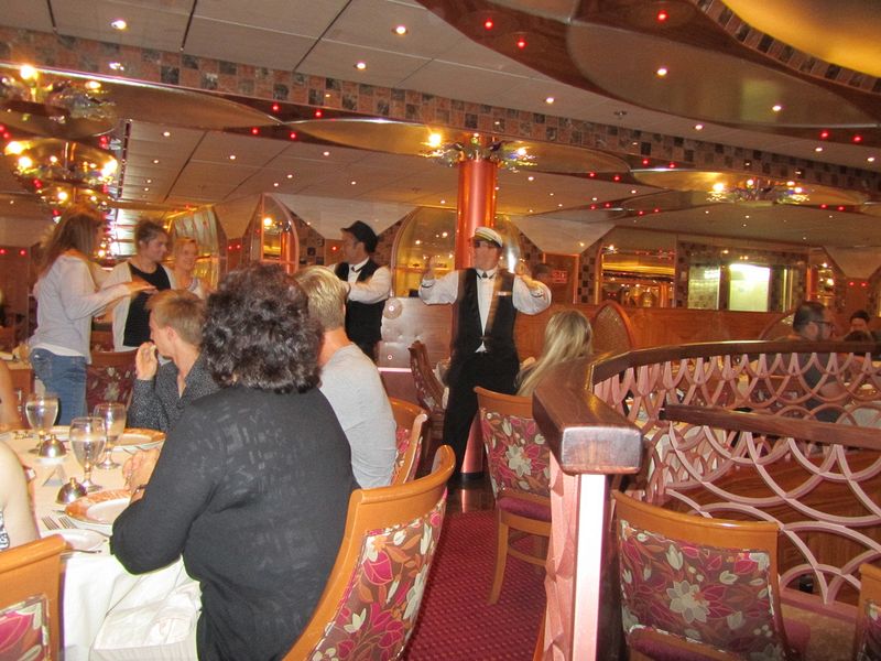 More dancing by the dining room crew