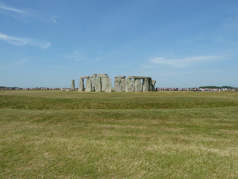 Stonehenge with the people lined up around it