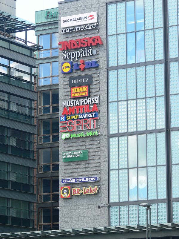 Store signs at a shopping center