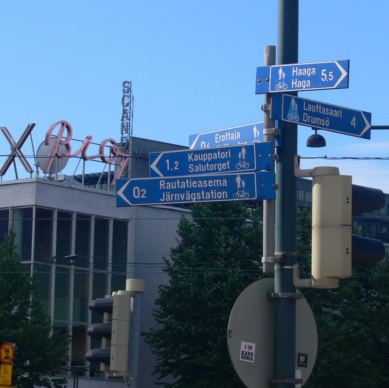 Street signs are both in Finnish and Swedish