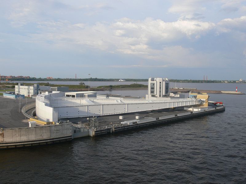 Movable flood control dam gate