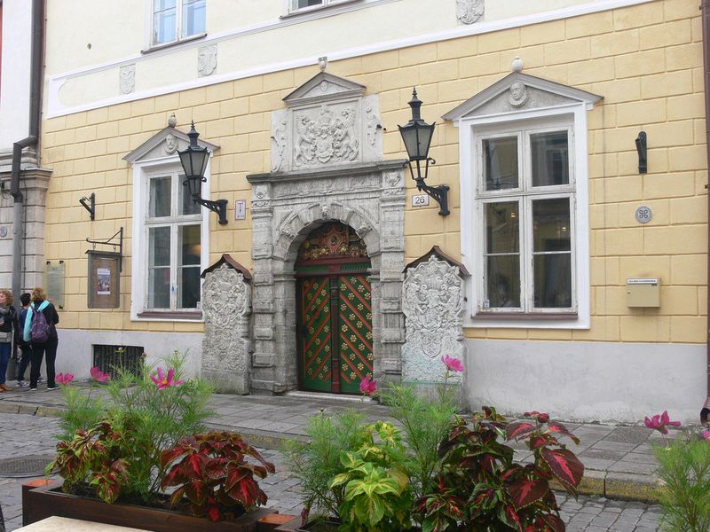 Ornate door of the House of the Brotherhood of the Blackheads 