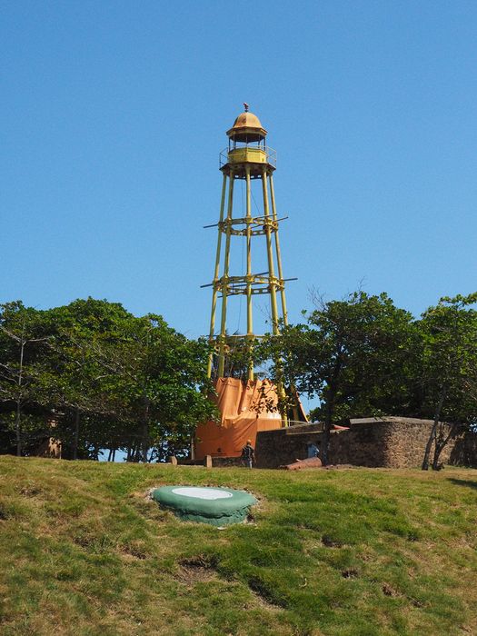 Observation tower