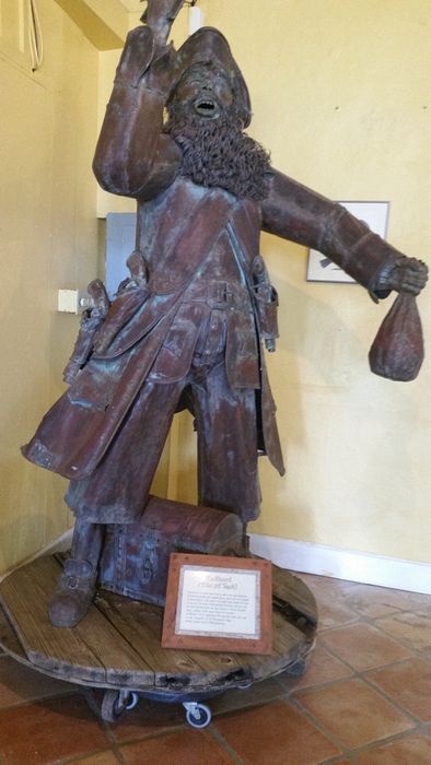 Statue of Blackbeard