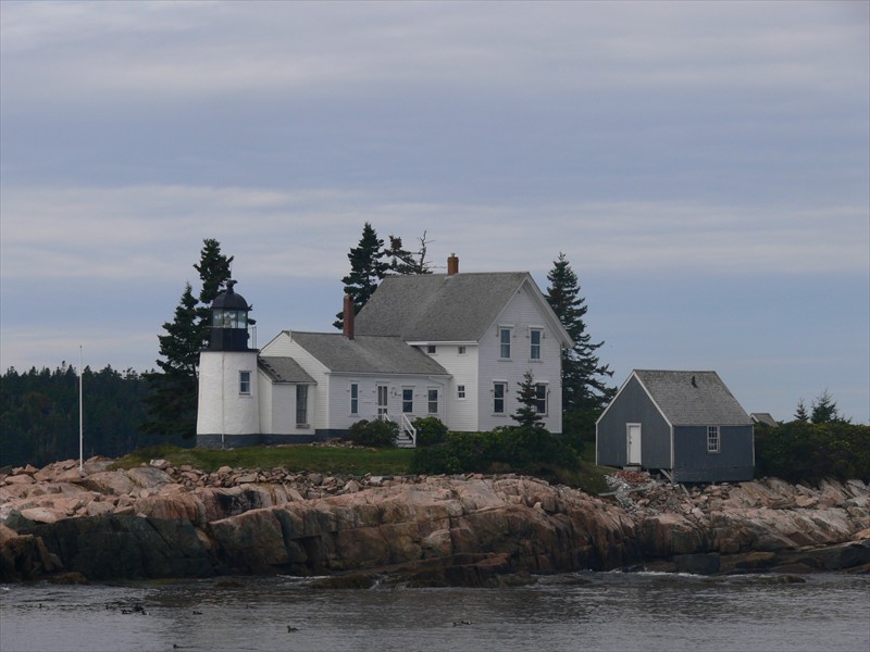 Another pretty lighthouse