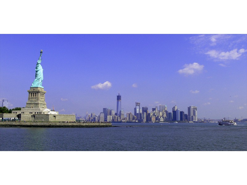 Statue of Liberty and the Manhattan skyline