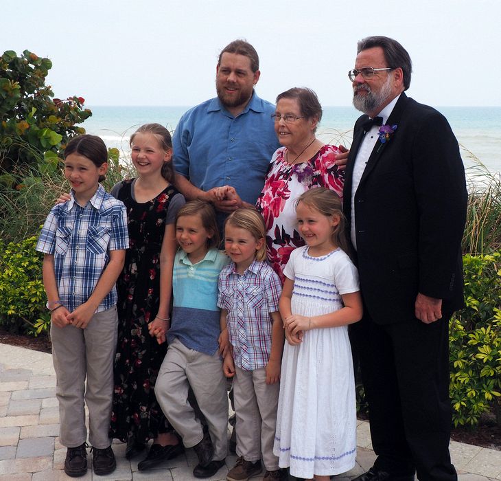 Matt and kids with Great Grandma and Grandpa