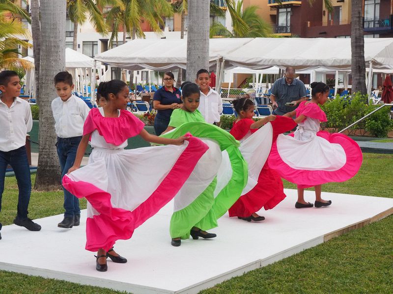 Some of the younger kids dancing