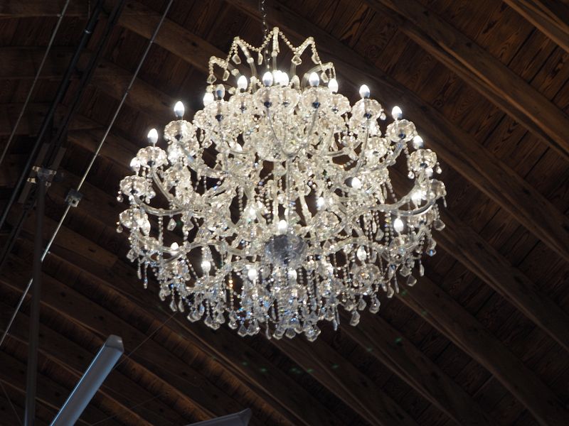 Chandelier 2