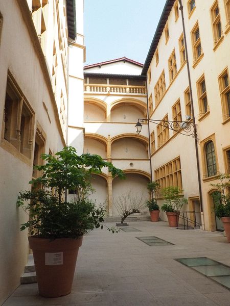 Courtyard of the Gadagne Museum