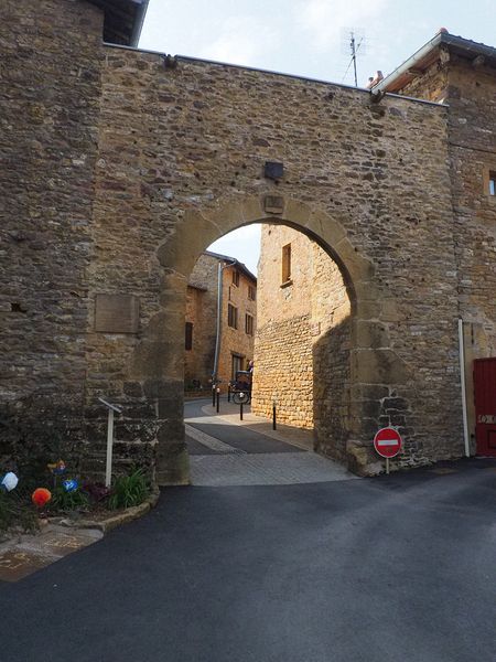 Entrance to the village of Oingt