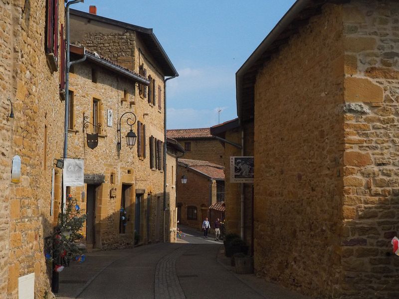 The entire town is built from 'golden stone'