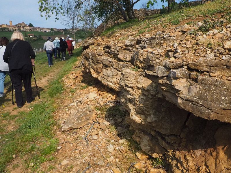 Where the golden stones come from for buildings